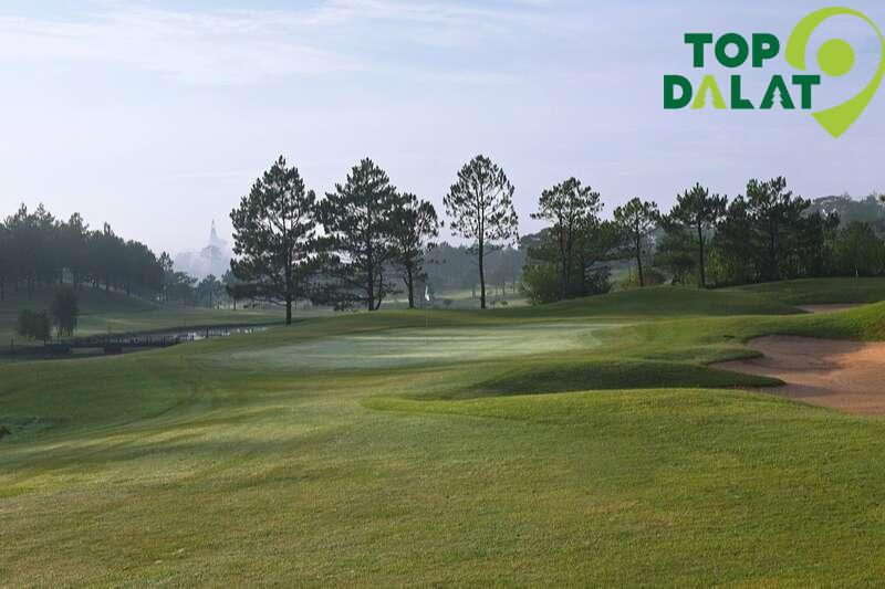 Sân Golf Đà Lạt Đồi Cù