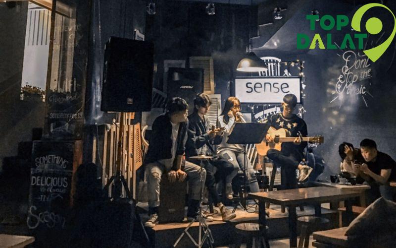 Sense Coffee – Không gian hiện đại