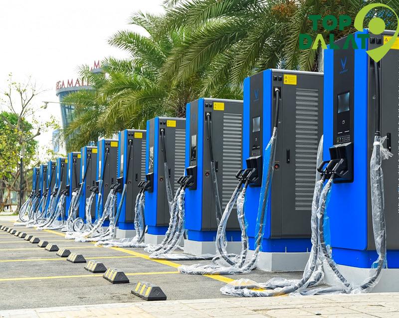 Bãi đỗ xe Taxi LADO Đà Lạt