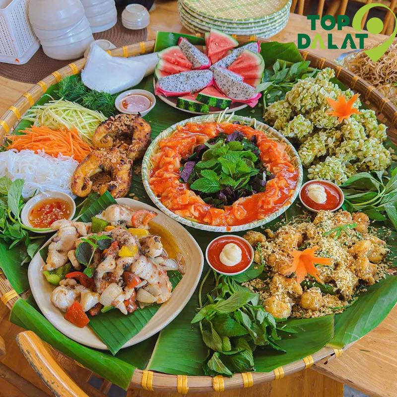 Menu món ăn nổi bật tại Hương Quán