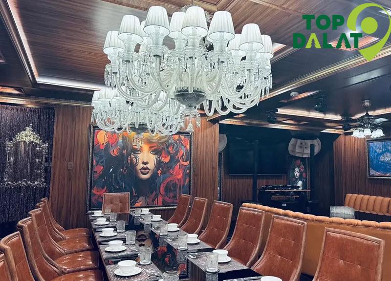 Trải Nghiệm & Dịch Vụ Tại Monaco