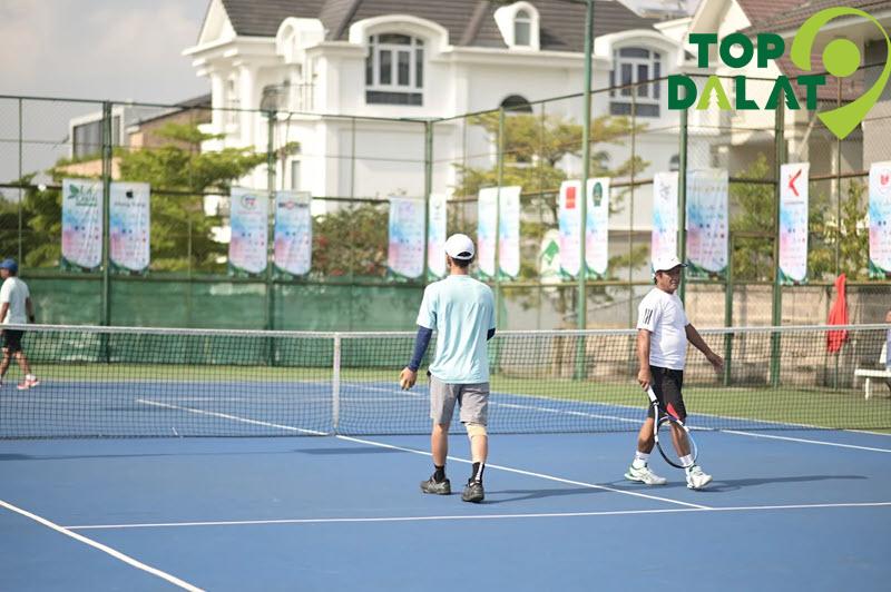 Sân Tennis Golf Valley