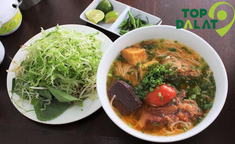 Giới Thiệu Về Món Bún Riêu Đà Lạt
