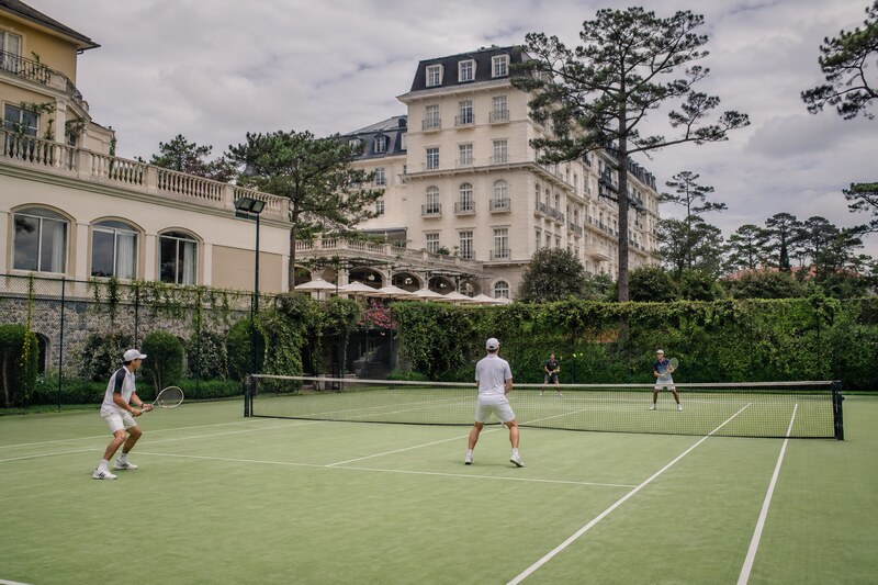 Sân tennis tại khách sạn ở trung tâm Đà Lạt